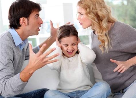 离婚了怎么和孩子说 父母的心态要调整好 八宝网