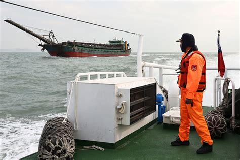Chinas Latest Weapon Against Taiwan The Sand Dredger
