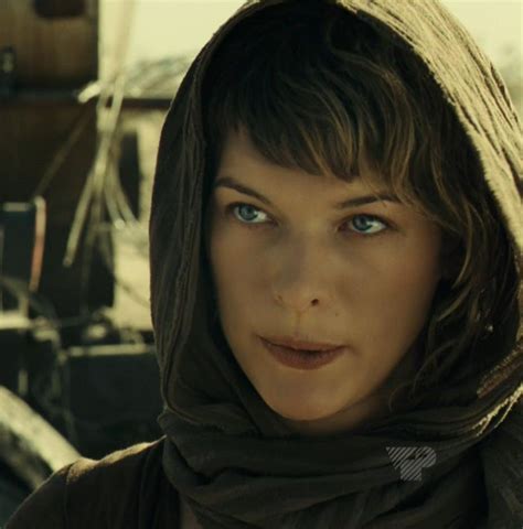 Milla Jovovich Dans Resident Evil Resident Evil Movie Series Resident