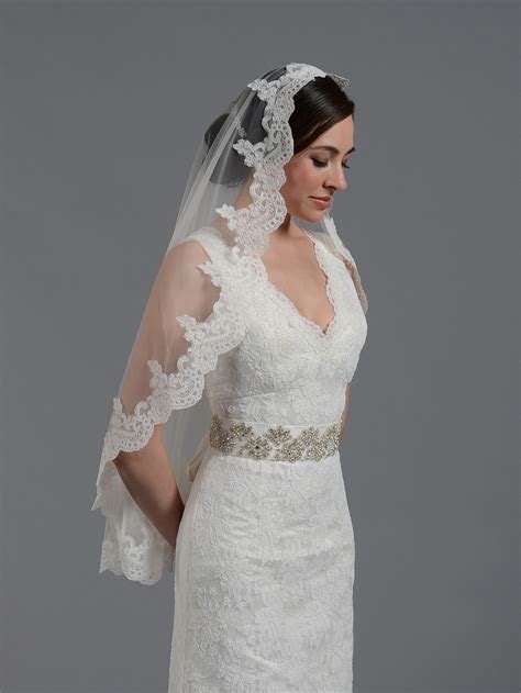 Bridal Mantilla veil elbow/fingertip/chapel V032n ivory/white
