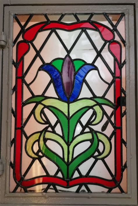 M1411 Art Nouveau Style Stained Glass Crittall Window In Pine Frame