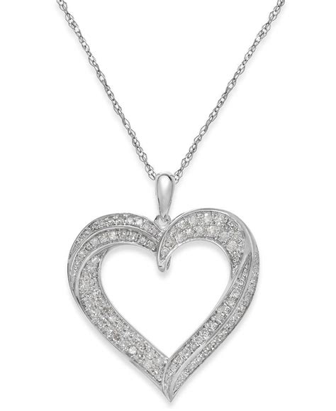 Macys Diamond Heart Pendant Necklace In Sterling Silver 13 Ct Tw