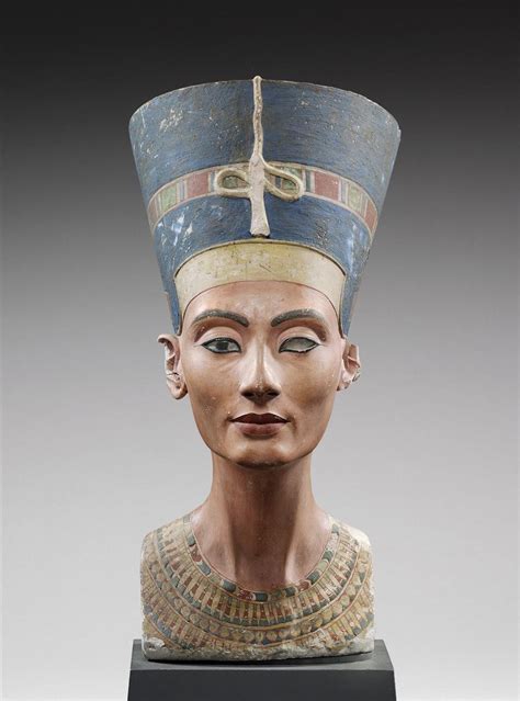 Hace 100 Años Que Se Descubrió El Busto De Nefertiti