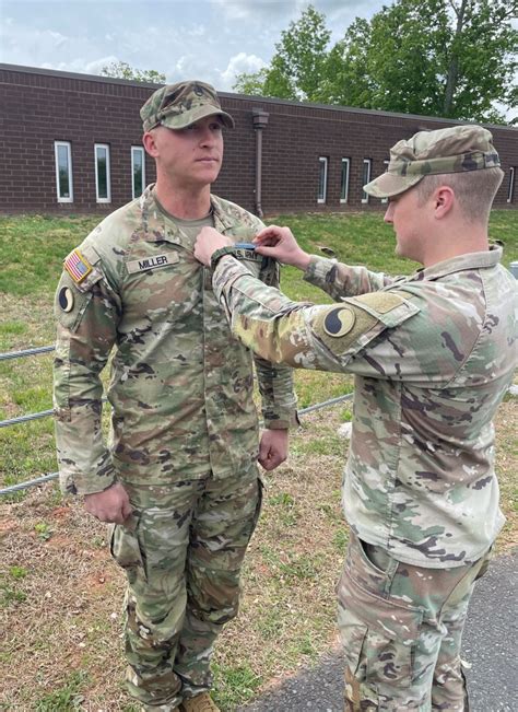Virginia National Guard Nco Earns Expert Infantrymen Badge Article