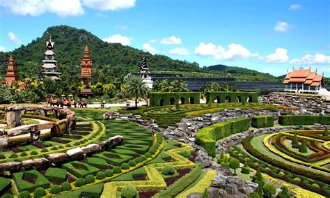 Borang aduan kerosakan aset alih. 13 jardins botaniques qui vont vous laisser sans voix