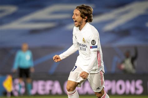 Modric scored a goal that would have been worthy of winning that world cup decider, scorching a england are arguably lacking in the kind of ingenuity modric displayed at the moment, beating the. Modrić rekordzistą Chorwacji pod względem liczby występów ...