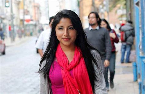 Gobierno Boliviano Otorga Salvoconducto A Hija De Evo Morales Recibirá