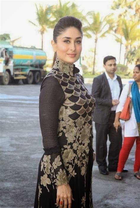 Kareena Kapoor In Anamika Khanna Black And Gold Outfit Latest Fashion