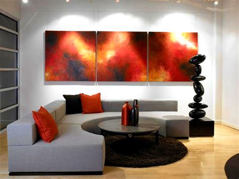 Red and grey wall scheme in simple modern living room with images. Best 20+ Red and Tan Home Decor - DapOffice.com - DapOffice.com