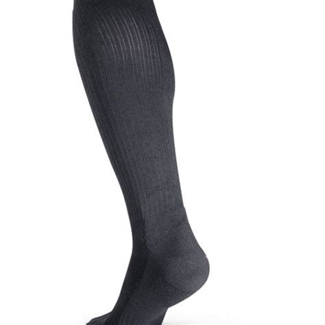 men compression socks emerald physio and wellness clinic
