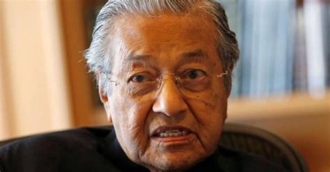 Tun mahathir saya pun ada calon lain untuk perdana menteri tiada sebab apa pun menukar speaker. Tun Dr Mahathir Harap Angkat Sumpah Jawatan PM Jam 5.00 ...
