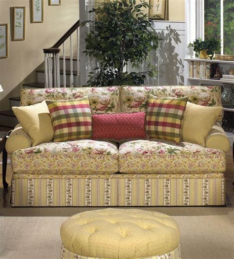 The vintage floral sofa is the focal point of this living room, gathering. 2017 Decorating Trends with Floral Sofas in Style ...