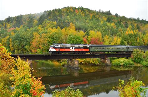 5 Ridiculously Charming Train Rides To Take In Connecticut This Fall