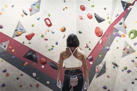 10 Best Indoor Rock Climbing And Bouldering Gyms In Sydney Man Of Many
