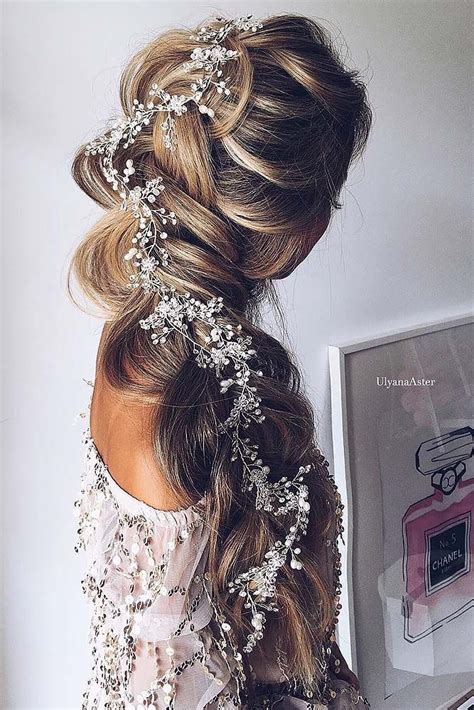 31 Drop Dead Wedding Hairstyles For All Brides