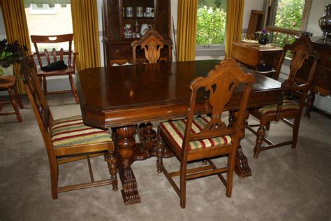 1920s Jacobean Dining Set Instappraisal