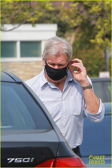 Harrison Ford Calista Flockhart Step Out Together To Do Some Food Shopping Photo