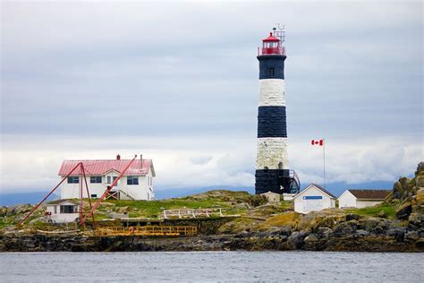 Race Rocks Lighthouse Victoria British Columbia Lighthouse British