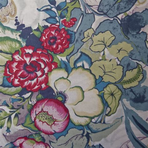 However, there are many styles of modern floral fabrics today, including abstract fabric charming and decorative, our floral and flower print fabrics enhance any room. English Garden Large Scale Retro Floral Bouquet Quilting ...