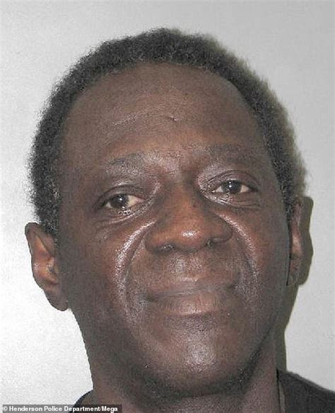 Flavor Flav Arrested For Domestic Battery In Nevada Daily Mail Online