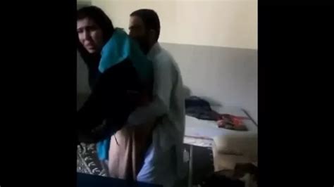 Turbanli olgun evli kadin amini parmakliyor annem ensest порно видео