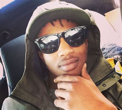 It is all about the confession and candour as lil zara scores the feature of sa hip hop titan and atm general on the record which. Emtee Wants To Inspire Youth Through His Music - Youth Village
