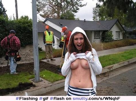  Flash Flashing Young Tits Nicetits Hot Public