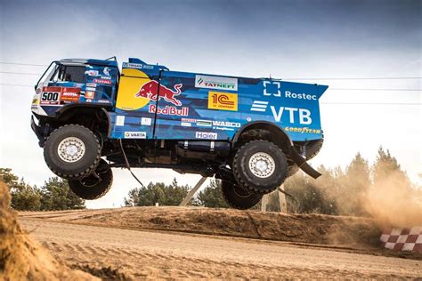 Proauto Dakar 2021 Predstavljen Kamaz Tim Galerija I Video