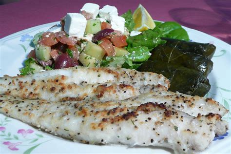 Greek Grilled Fish And A Greek Salad Grilled Fish Recipes Meat