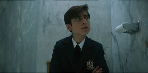 The umbrella academy star talked to cinemablend about five's wild season 2. Aidan Gallagher as Number 5 in season 1, episode 6 of The ...