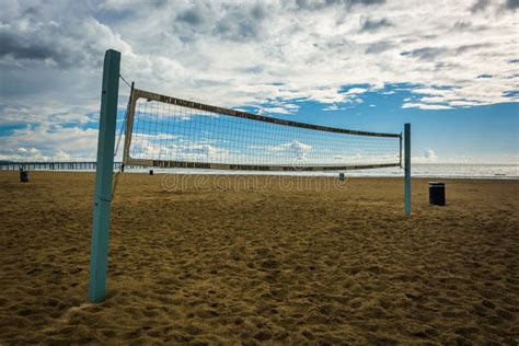Volleyball Net On The Beach In Venice Beach Stock Image Image Of Travel Venice 50915135