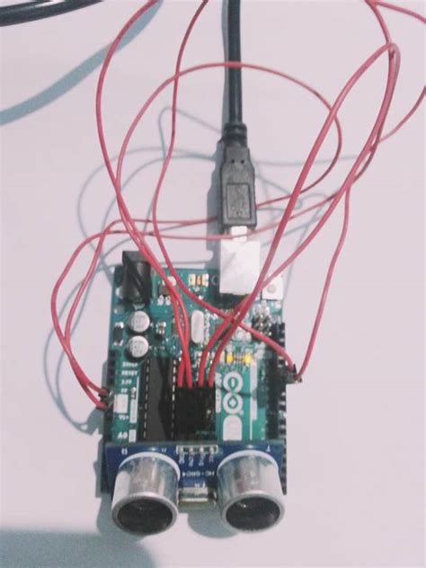 This describes a basic system consisting of a lynx, a a basic detector system (excepting the user interface and the lynx' ac power adapter). Ultrasonic Range Detector With Arduino Using The SR04 ...