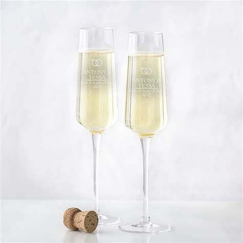custom engraved champagne glasses for bride and groom