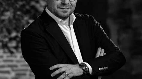 Read 1,468 reviews from the world's largest community for readers. Javier Sierra presentará mañana en el Museo de la ...