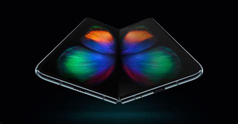تقييم الهاتف 8 / 10. مواصفات ومميزات وعيوب جالاكسى فولد - Samsung Galaxy Fold ...
