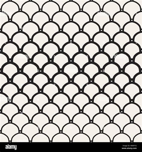 Vector Seamless Black And White Overlapping Circles Pattern Stock