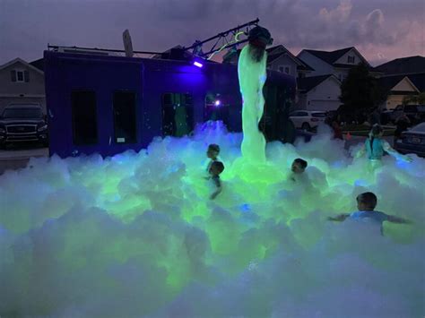 Get Glowing With A Bubble Foam Party Truck — Mj Trucknation Mj