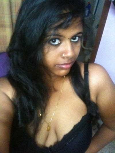 Sexy Cleavage Indian Teen Self Shot Instagram Jamesalbana