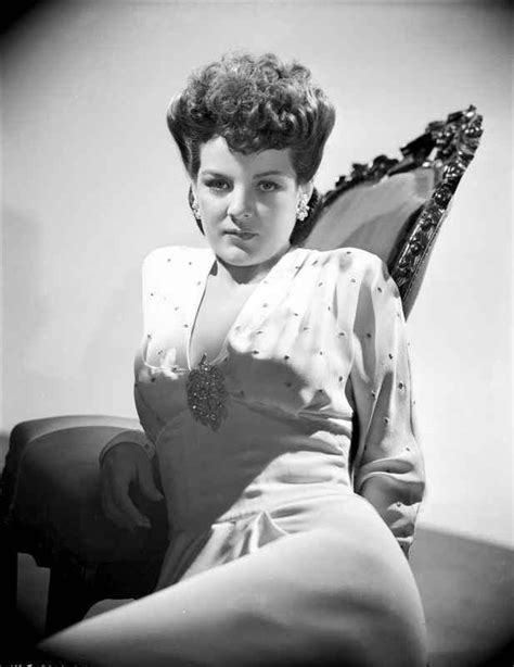 Marjorie Lord Reclining Pose High Quality Photo Movie Star News
