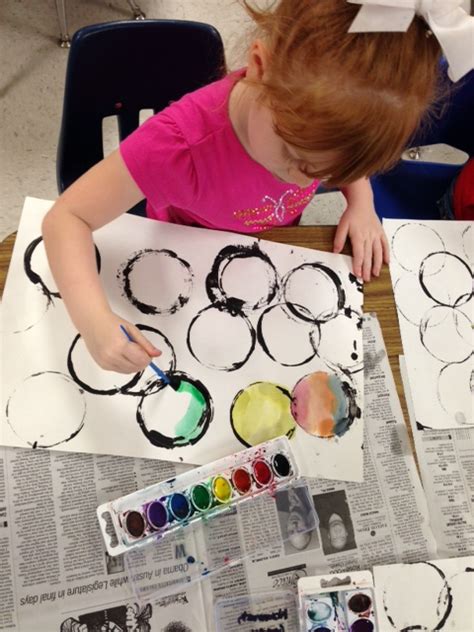 Kindergarten And Mooneyisms An Easy And Beautiful Albeit Messy Art
