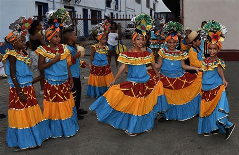 Carnaval Infantil 48 Foto And Bild Street World Menschen Bilder Auf