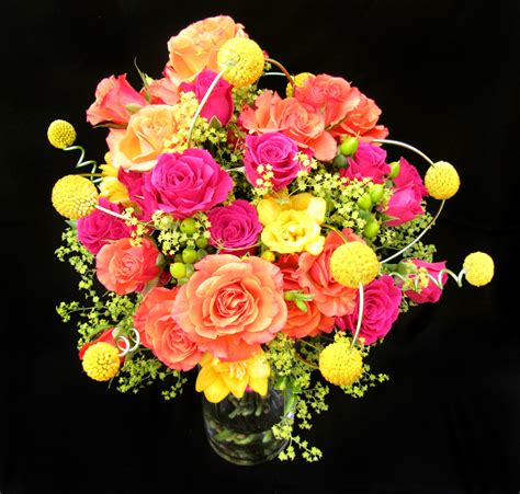 Each bouquet is personally crafted to conjure the sentiments you want to convey with the flowers. Dodge the Florist: Wedding Flowers: Five Unique Looks From ...