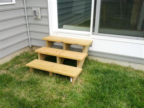 Building our Home: Deck steps