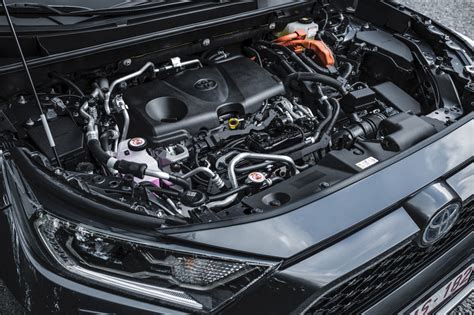 Toyota Rav4 Plug In Hybrid Ile Kosztuje Ponad 300 Konny Suv