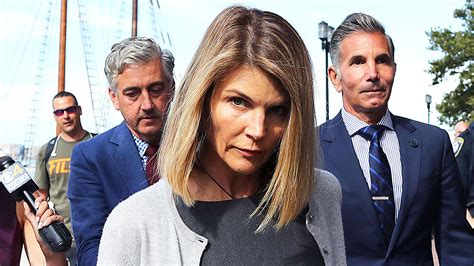 watch access hollywood interview lori loughlin reports to prison for 2 month sentence in