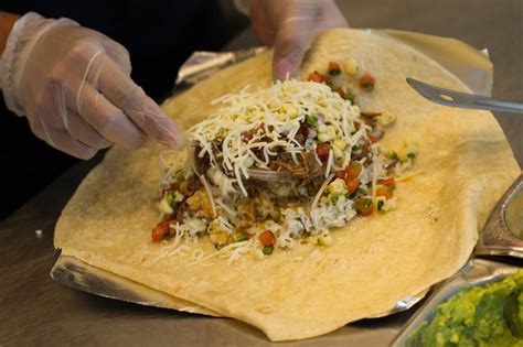 There are 310 calories in 1 order of mcdonald's breakfast sausage burrito. Figuring Out How Many Calories Are in Your Burrito ...