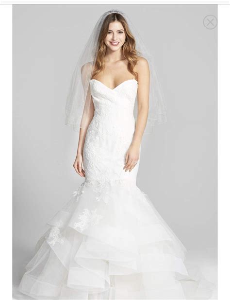 Monique Lhuillier Used Wedding Dress Save 62 Stillwhite