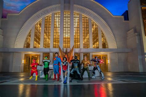 Warner Bros World Abu Dhabi Launches Dc Super Hero Season Park World