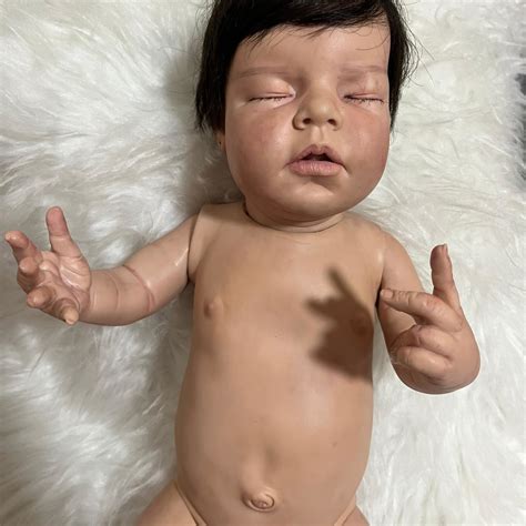 bebê reborn menina corpo vinil siliconado elo7