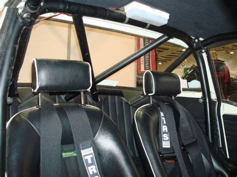 Triumph Tr4 Multi Point Bolt In Roll Cage Safety Devices Experts In